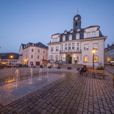 Hotel Ratskeller Schwarzenberg Шварценберг Экстерьер фото